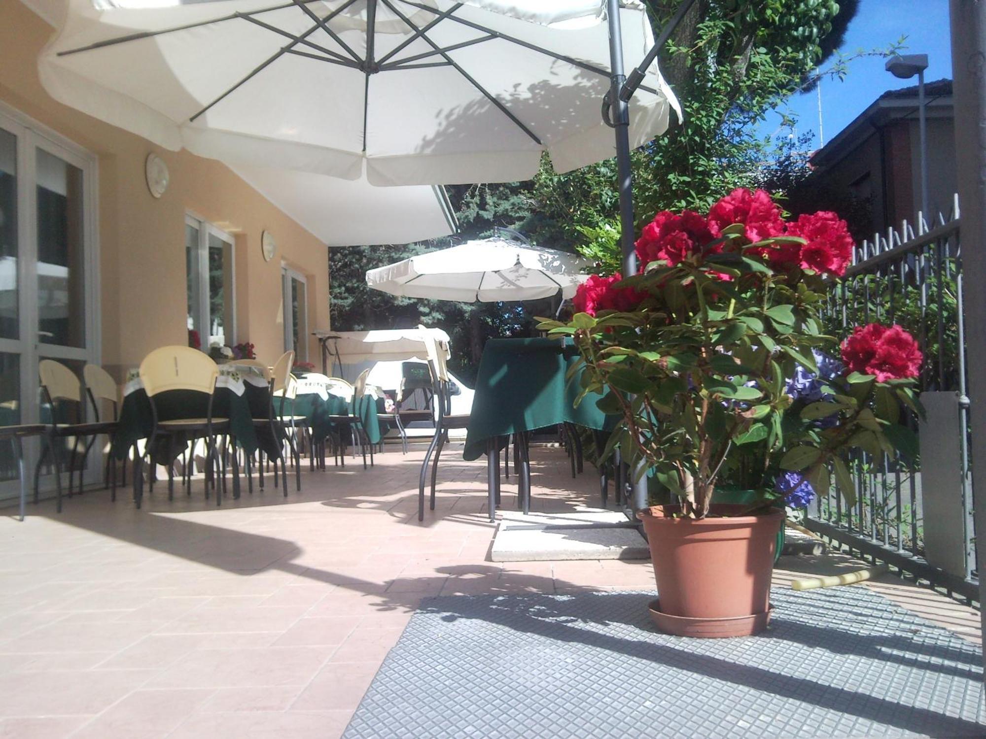 Hotel Trinidad Rimini Eksteriør bilde