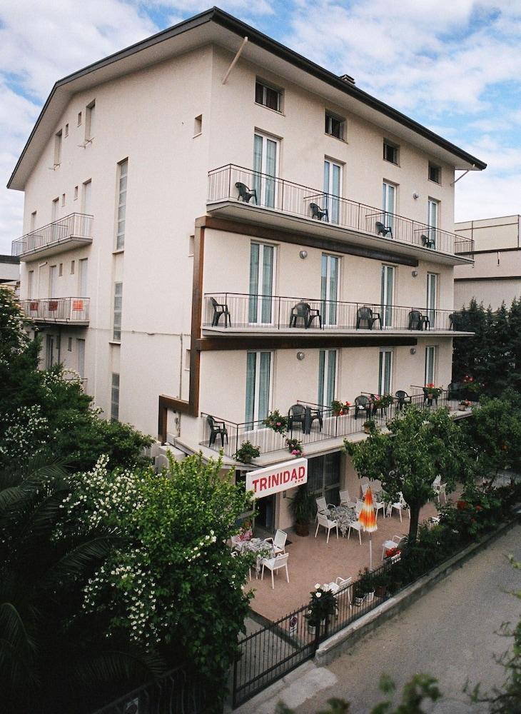Hotel Trinidad Rimini Eksteriør bilde